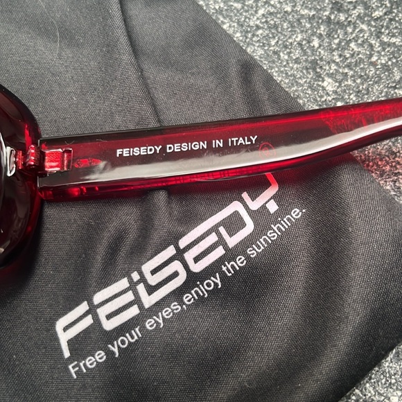 New Feisedy Designed in Italy Sunglasses. - Picture 5 of 5